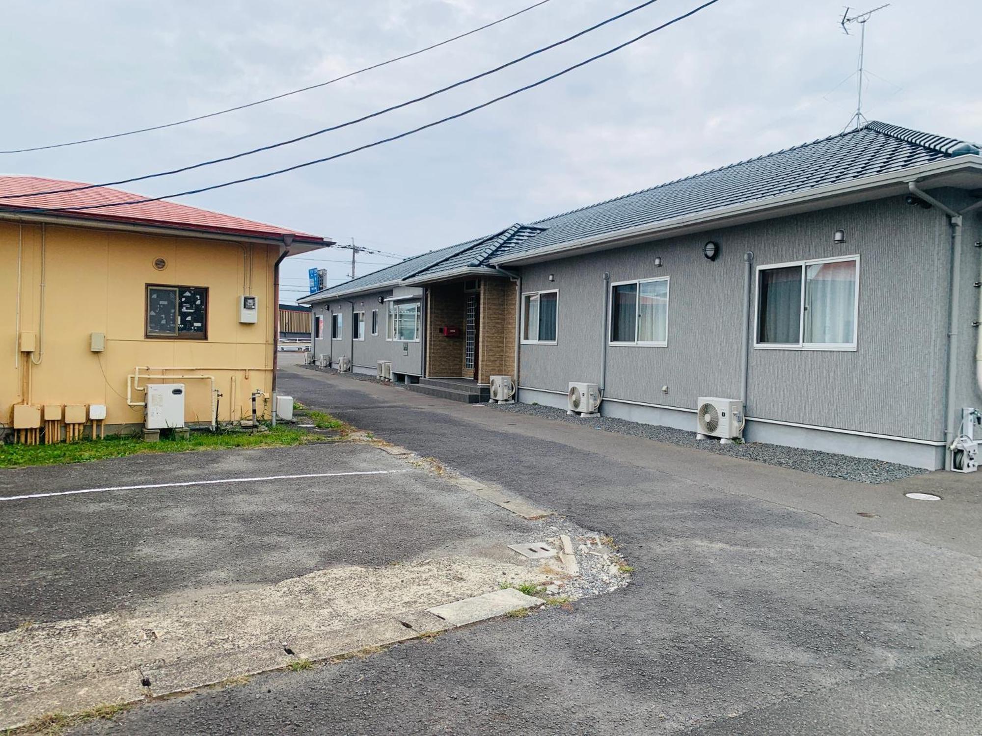 Village Bfh Omura Exterior photo